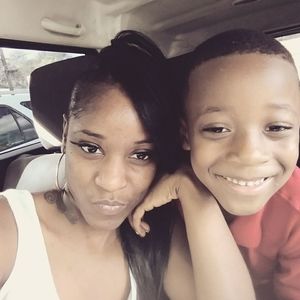 Meet your Posher, Shaniqua